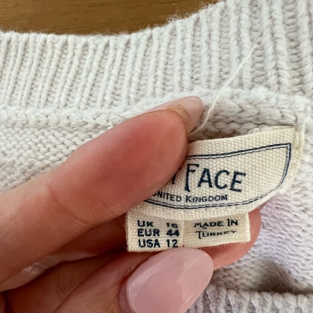 ✨SALE✨ Fat Face White sweater - Picture 5 of 8